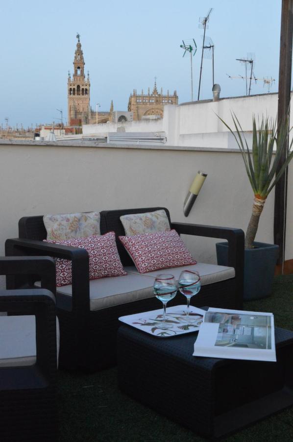 Homeyseville-amazing Penthouse Giralda Views 8 Pax, Parking Optional Séville