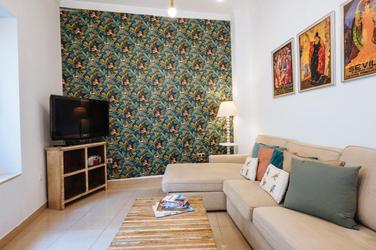 Apartment Homeyseville-amazing Penthouse Giralda Views 8 Pax, Parking Optional Seville
